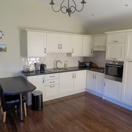Chapel Meadow Lodge Clonard Экстерьер фото