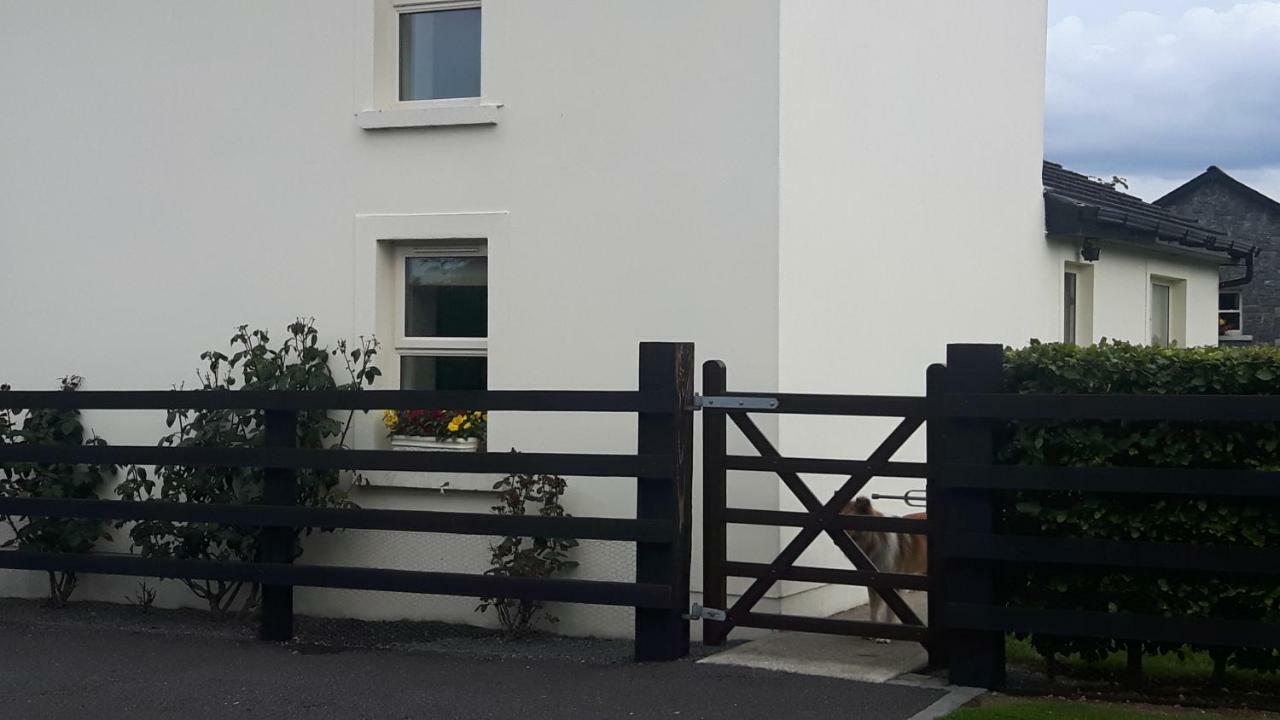 Chapel Meadow Lodge Clonard Экстерьер фото